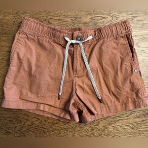 Vuori Women’s Ripstop Short Small